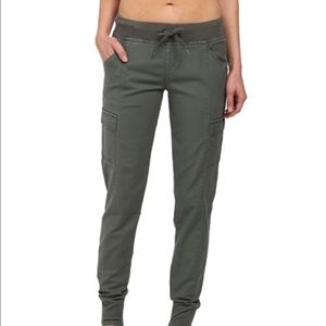 North Face slim fit cargo joggers
